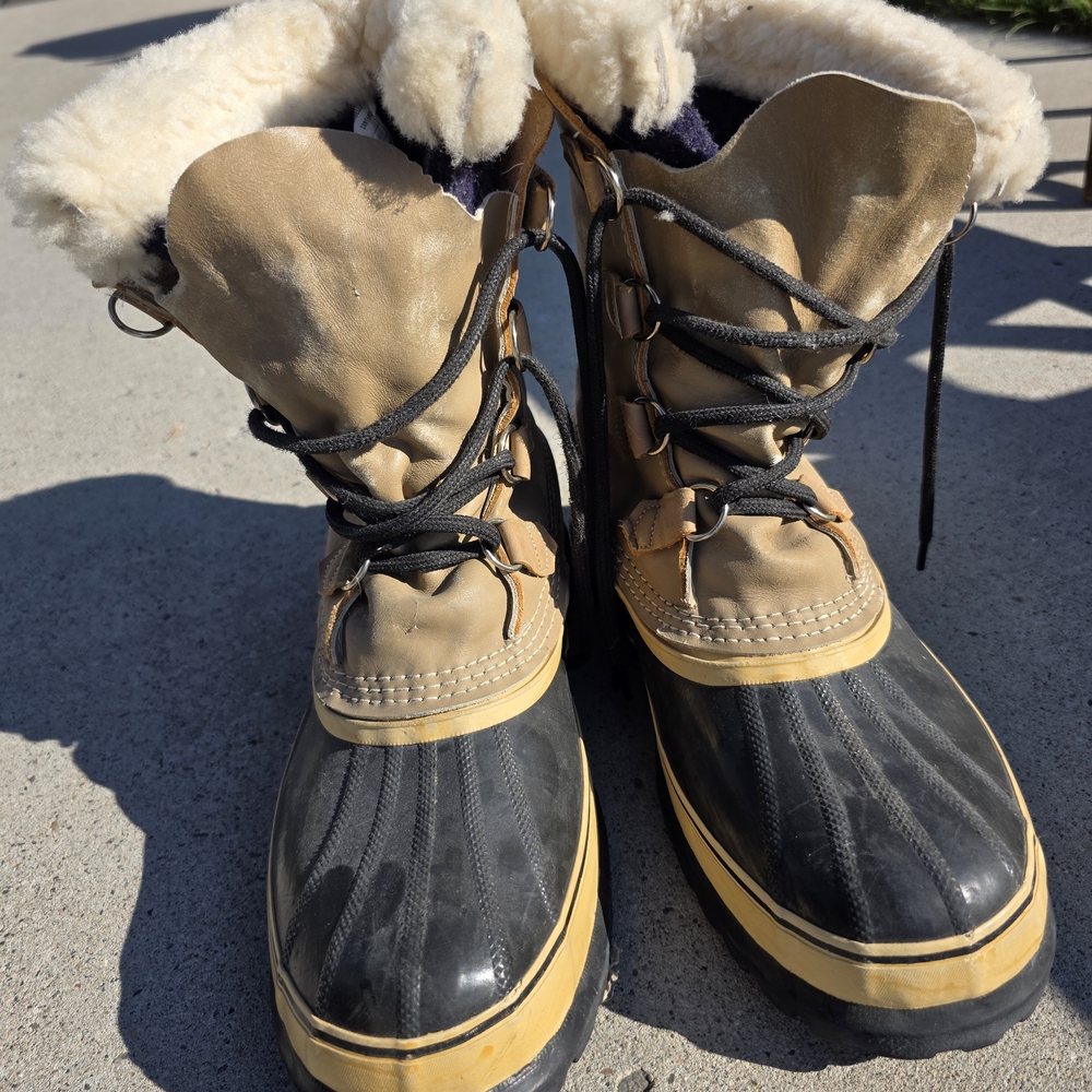 Sorel Black and Tan Men's Snow Boots